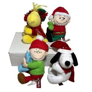 Peanuts Plush Clip On Keychain Charlie Brown Snoopy Linus Woodstock Christmas Gi